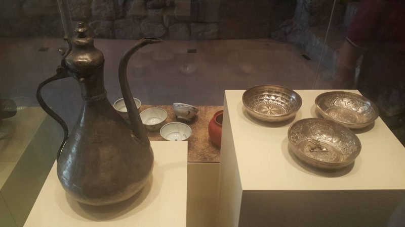 Estergon Kalesi'nde bulunan Osmanlı gümüş kaplar